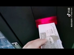 Obsługiwany 24-godzinny automat przenośnikowy z systemami płatności bezgotówkowych