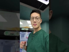 Inteligentny automat sprzedający napoje z przekąskami zasilany sztuczną inteligencją