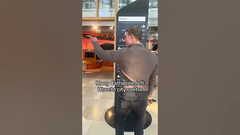 Przypadek klienta automaty do sprzedaży kwiatów #vendingmachinefactory #vendingmachinebusiness