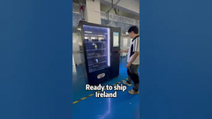 Automat sprzedający z boczną szafką, dodanie szafki zwiększa możliwość sprzedaży większego produktu.