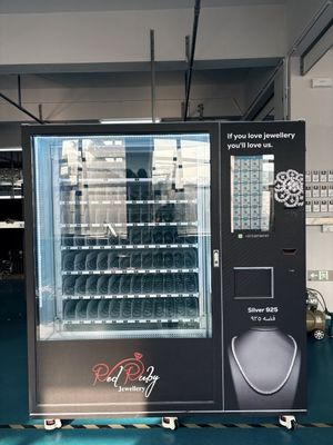 Inteligentny automat do sprzedaży biżuterii klasy premium z 7 poziomami * 12 slotami i standardowym protokołem RS232/MDB